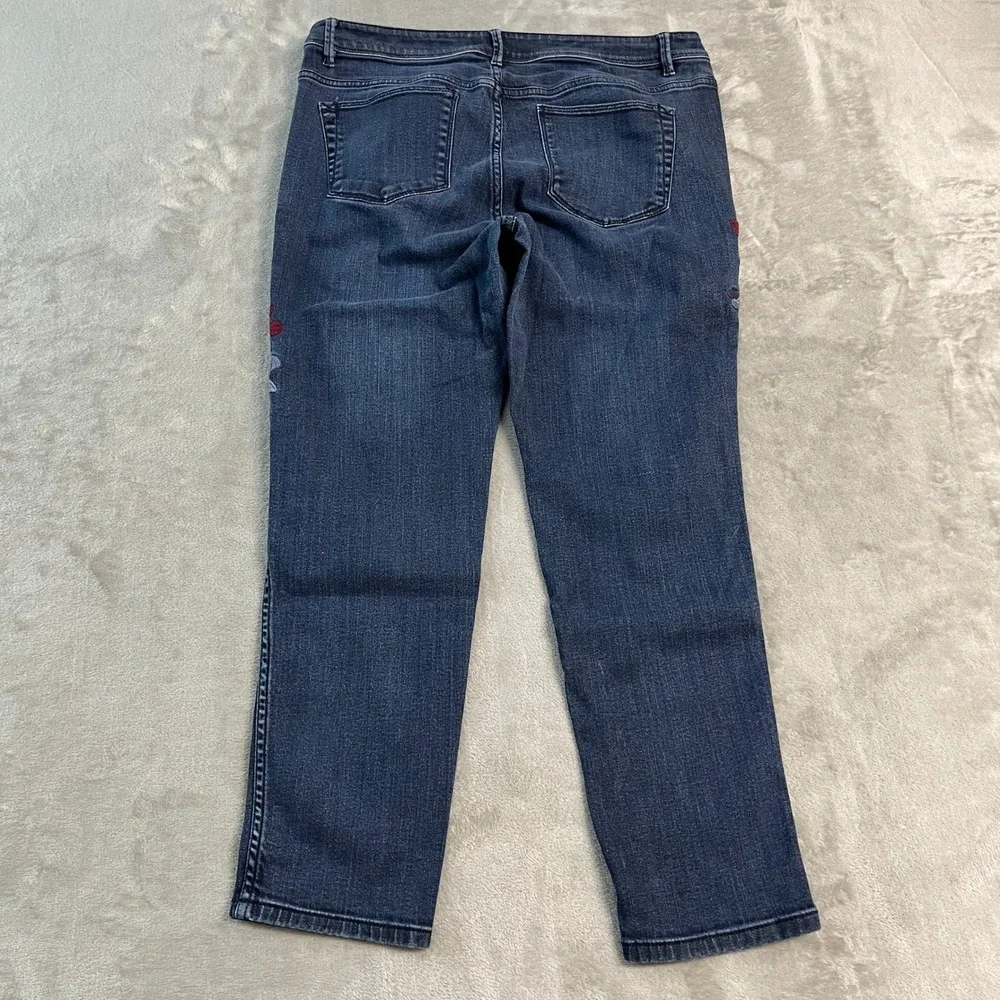 J. Jill Authentic Fit Slim Ankle Jeans Womens 10 Blue Floral Embroidered Denim